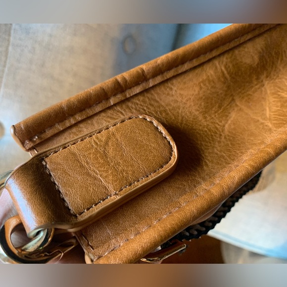 Ahdorned Camel Crossbody Bag with Strap - Picture 5 of 14